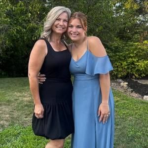 Meet your Posher, Debbi